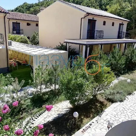 Villa Toscana *